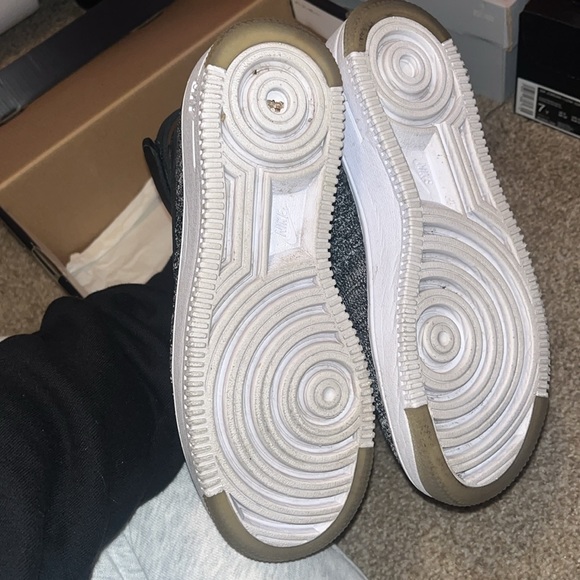 Nike Air Force 1 Flyknit (8W) - Picture 8 of 10
